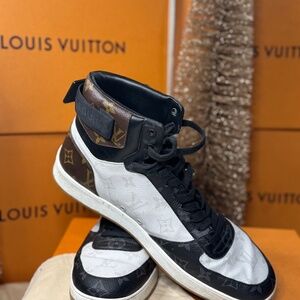 Louis Vuitton Monogram Eclipse High-Top Sneakers-Authentic